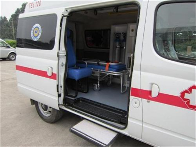 四子王救护车出租服务案例7