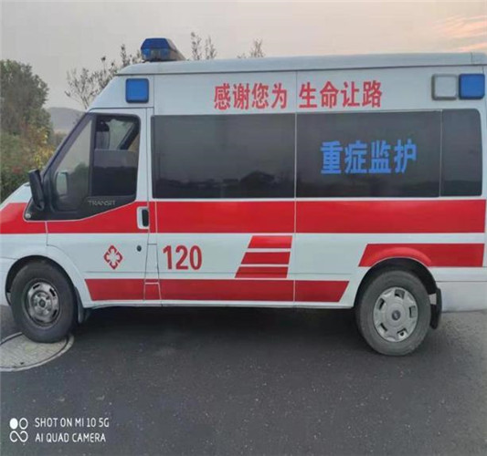 四子王专业救护车出租,为生命护航