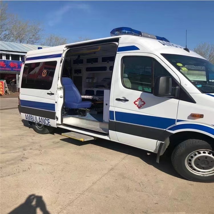 四子王私人长途救护车出租转院回家