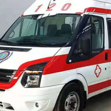 四子王非急救护送病人转院租赁救护车的优缺点对比